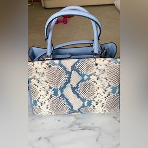 Kate Spade Leila snake embossed medium triple compartment shoulder bag.